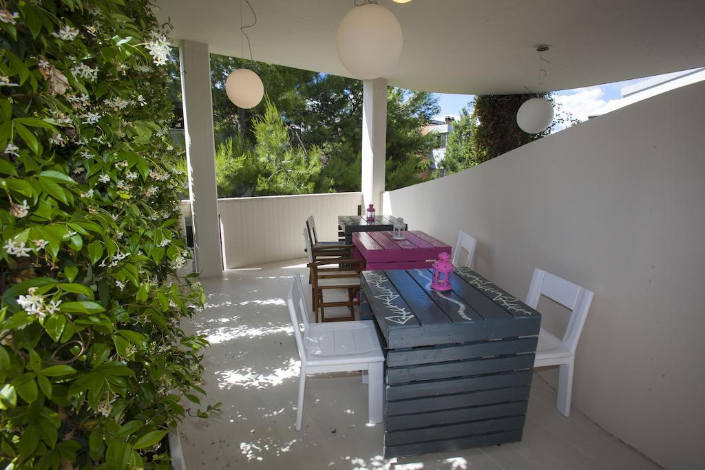 グロッタンマーレ A Casa Di Lolu Bed & Breakfast エクステリア 写真