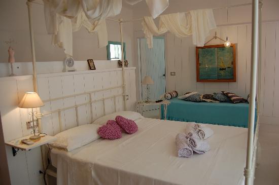 グロッタンマーレ A Casa Di Lolu Bed & Breakfast 部屋 写真