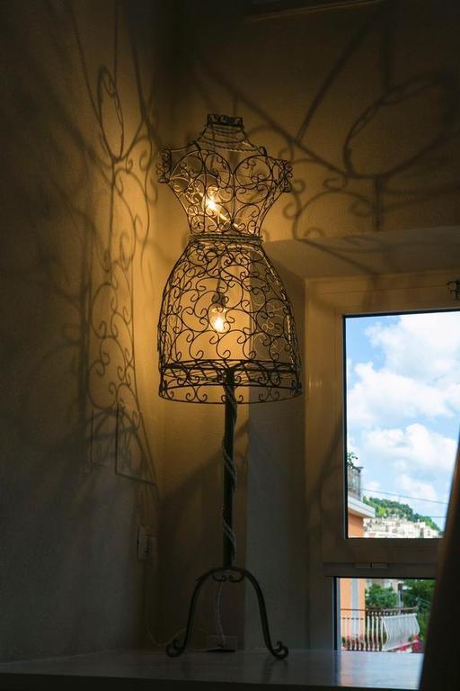 グロッタンマーレ A Casa Di Lolu Bed & Breakfast エクステリア 写真